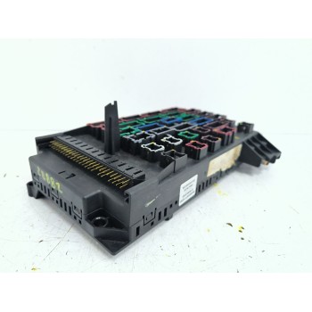 Recambio de caja fusibles para mercedes-benz clase m (w163) ml 270 cdi (163.113) referencia OEM IAM 1635450205  
