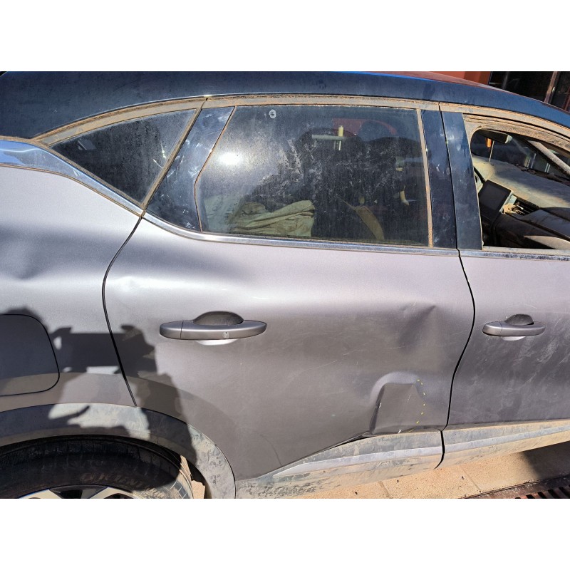 Recambio de puerta trasera derecha para renault captur ii (hf_) tce 140 (hfn0) referencia OEM IAM   