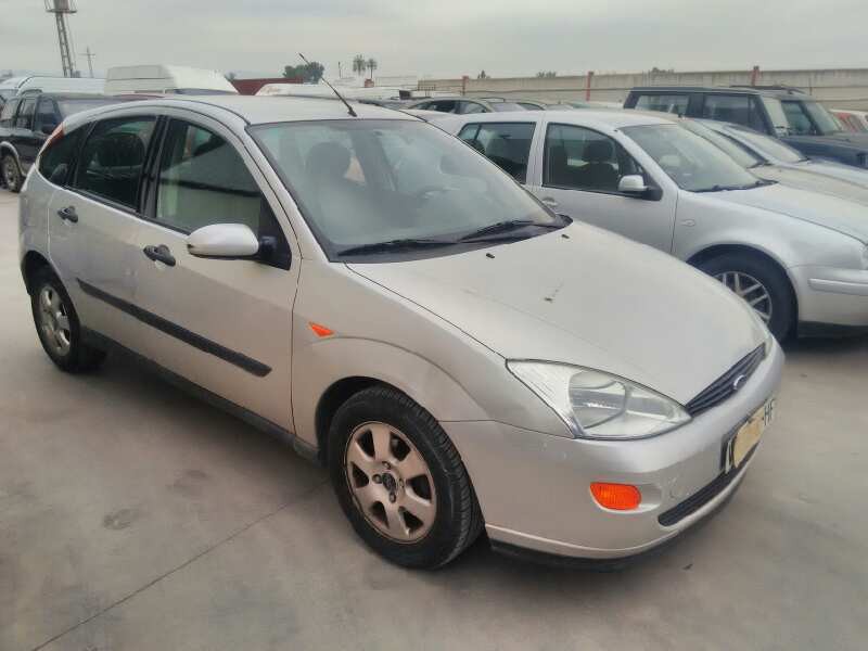 FORD FOCUS BERLINA (CAK)