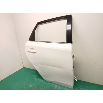 Recambio de puerta trasera derecha para toyota auris (_e18_) 1.4 d-4d (nde180_) referencia OEM IAM 6700302380  