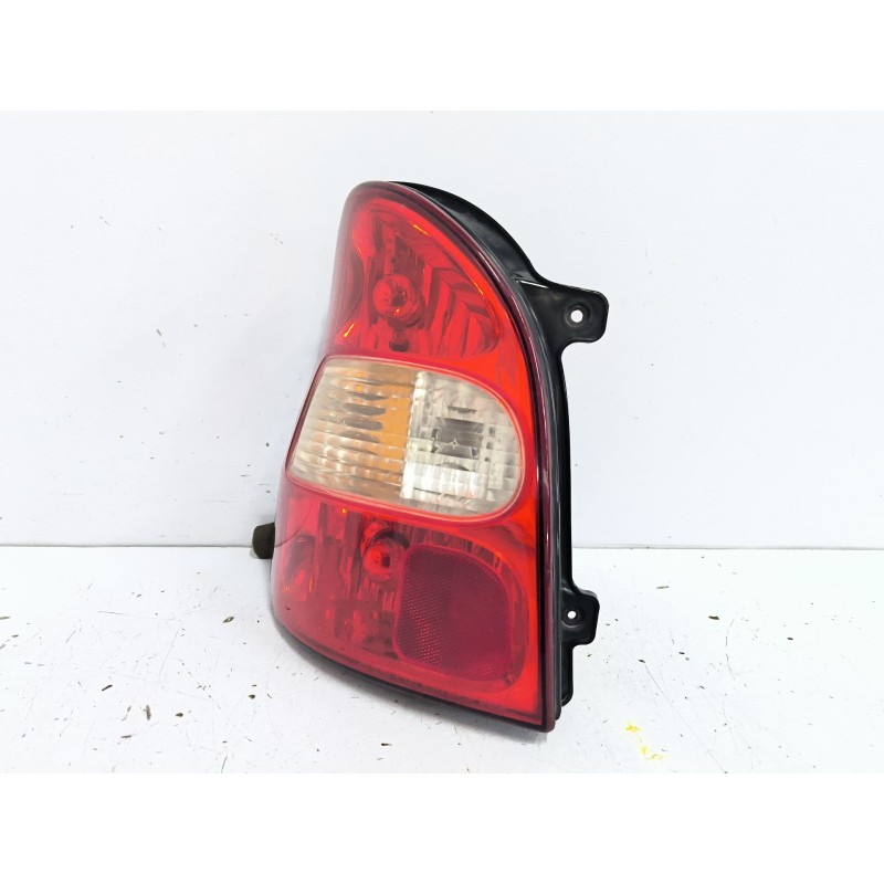 Recambio de piloto trasero izquierdo para kia carnival i (up, fl) 2.9 tdi referencia OEM IAM 0K55251140  