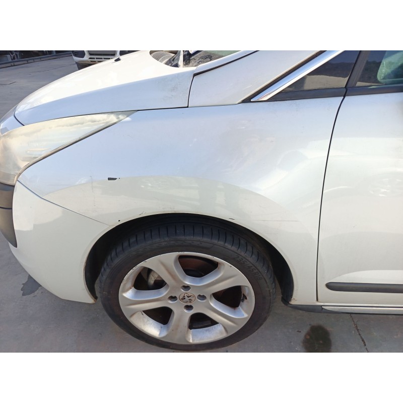 Recambio de aleta delantera izquierda para peugeot 3008 i monospace (0u_) 1.6 hdi referencia OEM IAM 7840W9  