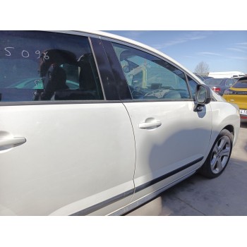 Recambio de puerta delantera derecha para peugeot 3008 i monospace (0u_) 1.6 hdi referencia OEM IAM 9004AV  