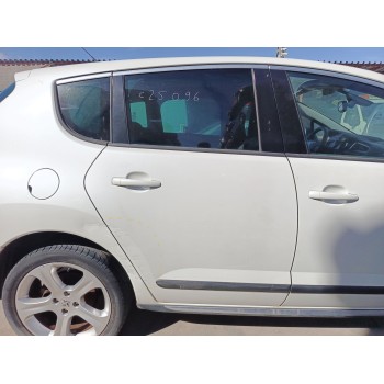 Recambio de puerta trasera derecha para peugeot 3008 i monospace (0u_) 1.6 hdi referencia OEM IAM 9008V4  