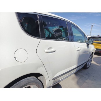Recambio de puerta trasera derecha para peugeot 3008 i monospace (0u_) 1.6 hdi referencia OEM IAM 9008V4  