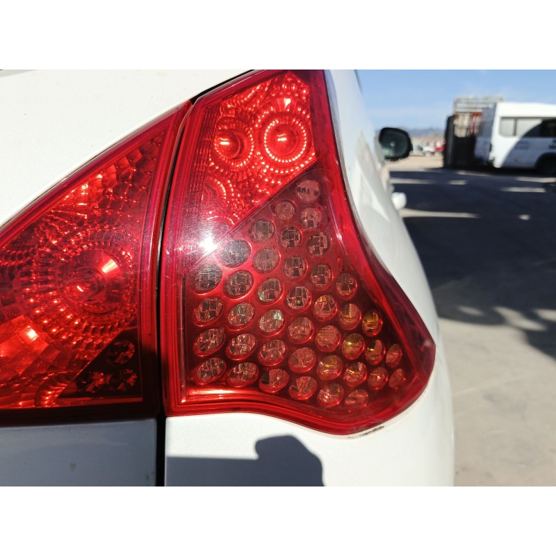 Recambio de piloto trasero derecho para peugeot 3008 i monospace (0u_) 1.6 hdi referencia OEM IAM 6351HC  