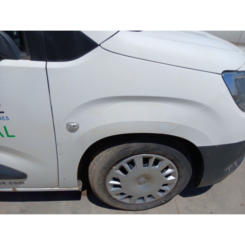 Recambio de aleta delantera derecha para opel combo e tour / life (k9) 1.5 referencia OEM IAM   