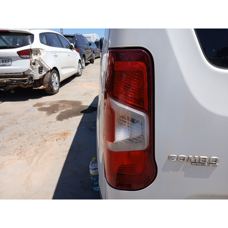 Recambio de piloto trasero izquierdo para opel combo e tour / life (k9) 1.5 referencia OEM IAM   