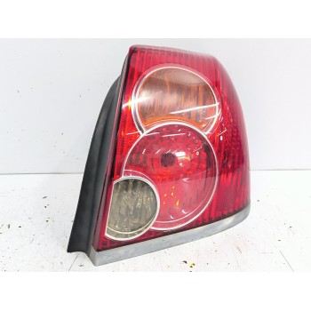 Recambio de piloto trasero derecho para toyota avensis (_t25_) 2.0 (azt250_) referencia OEM IAM 8155105220  