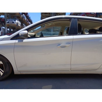 PUERTA DELANTERA IZQUIERDA 76003Q0000 