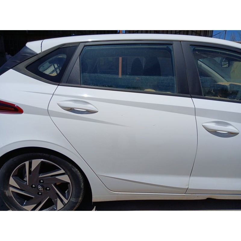 Recambio de puerta trasera derecha para hyundai i20 iii (bc3, bi3) 1.0 t-gdi referencia OEM IAM   
