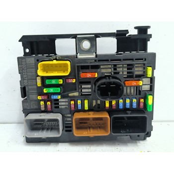 Recambio de caja reles / fusibles para citroën c4 i (lc_) 1.6 hdi referencia OEM IAM 9807028780  