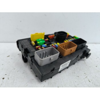 Recambio de caja reles / fusibles para citroën c4 i (lc_) 1.6 hdi referencia OEM IAM 9807028780  