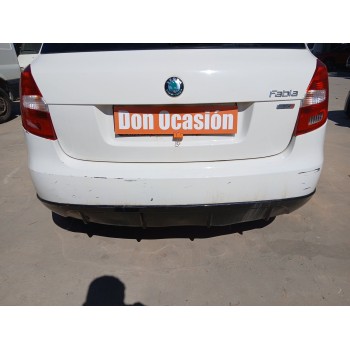 PARAGOLPES TRASERO 5J9807421P 