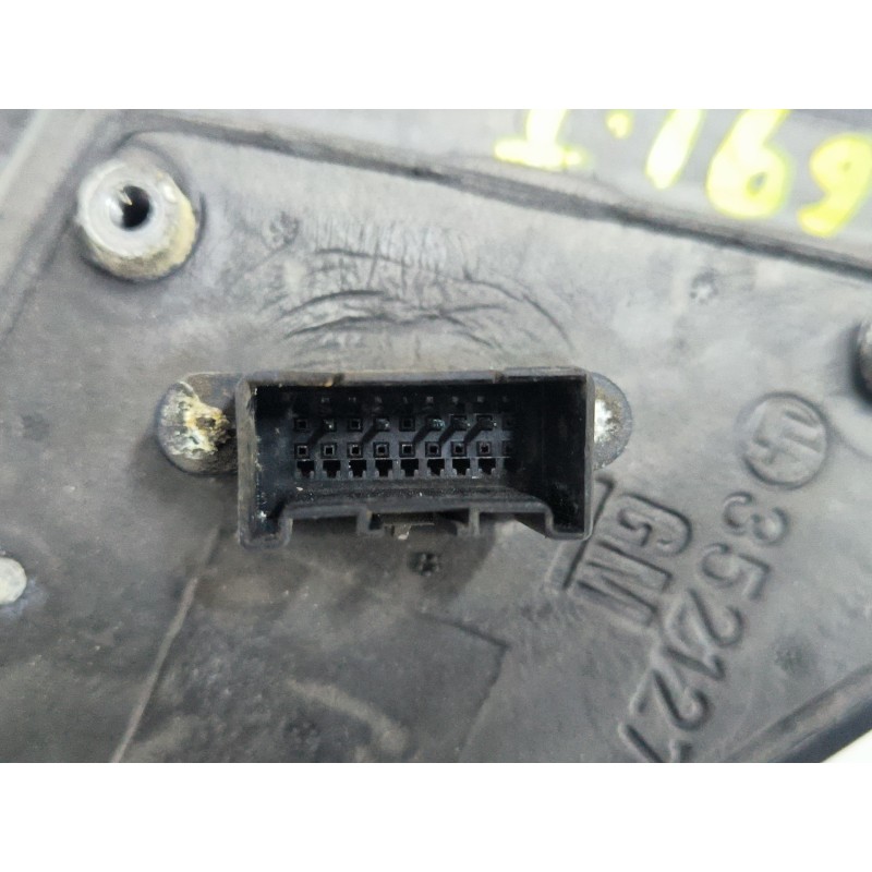 RETROVISOR IZQUIERDO