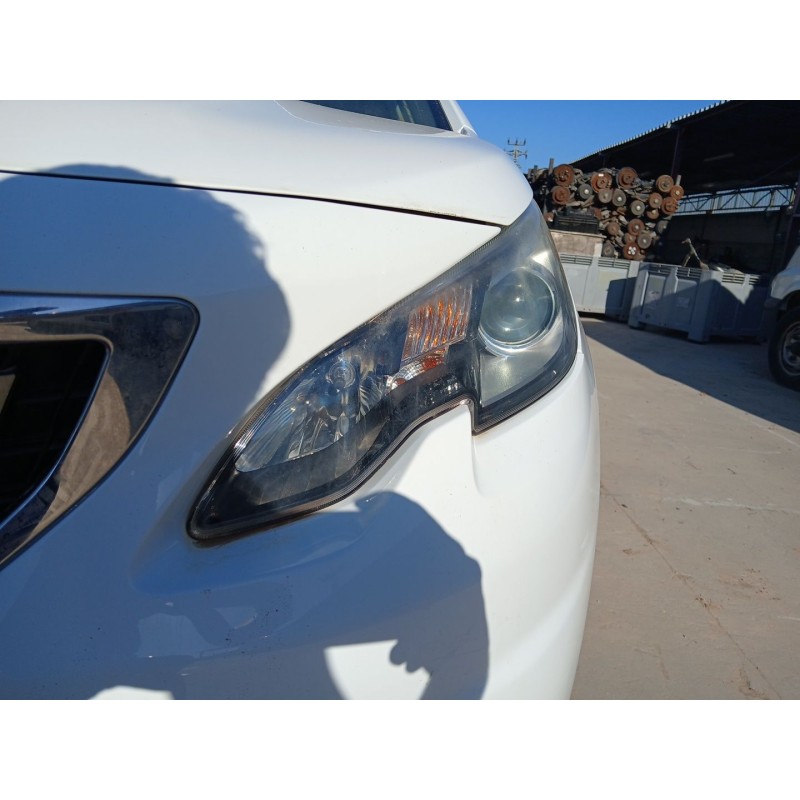 Recambio de faro izquierdo para peugeot 2008 i (cu_) 1.2 puretech 82 referencia OEM IAM   