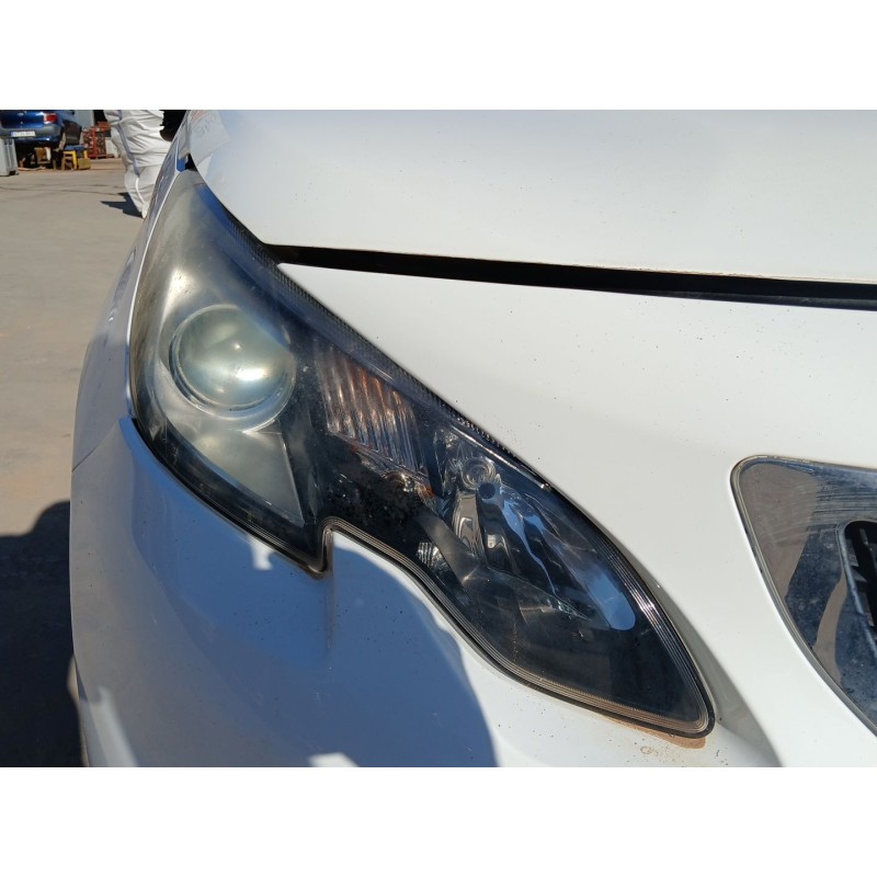 Recambio de faro derecho para peugeot 2008 i (cu_) 1.2 puretech 82 referencia OEM IAM   
