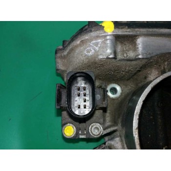 Recambio de caja mariposa para audi a4 berlina (b5) 1.8 referencia OEM IAM 058133063H  