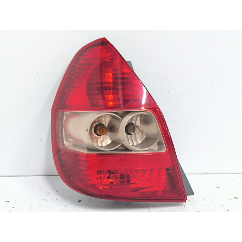Recambio de piloto trasero izquierdo para honda jazz ii (gd_, ge3, ge2) 1.3 idsi (gd1) referencia OEM IAM 33551SAAJ01  