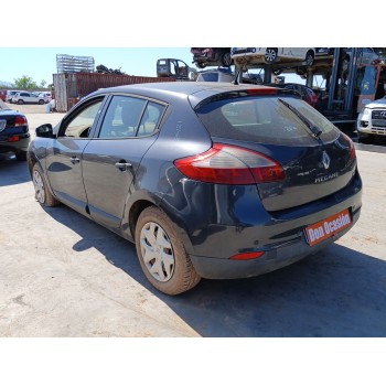 renault megane iii berlina 5 p del año 2013
