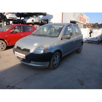 toyota yaris (_p1_) del año 2001