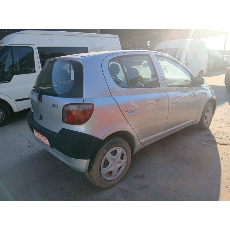 TOYOTA YARIS (_P1_) 2001