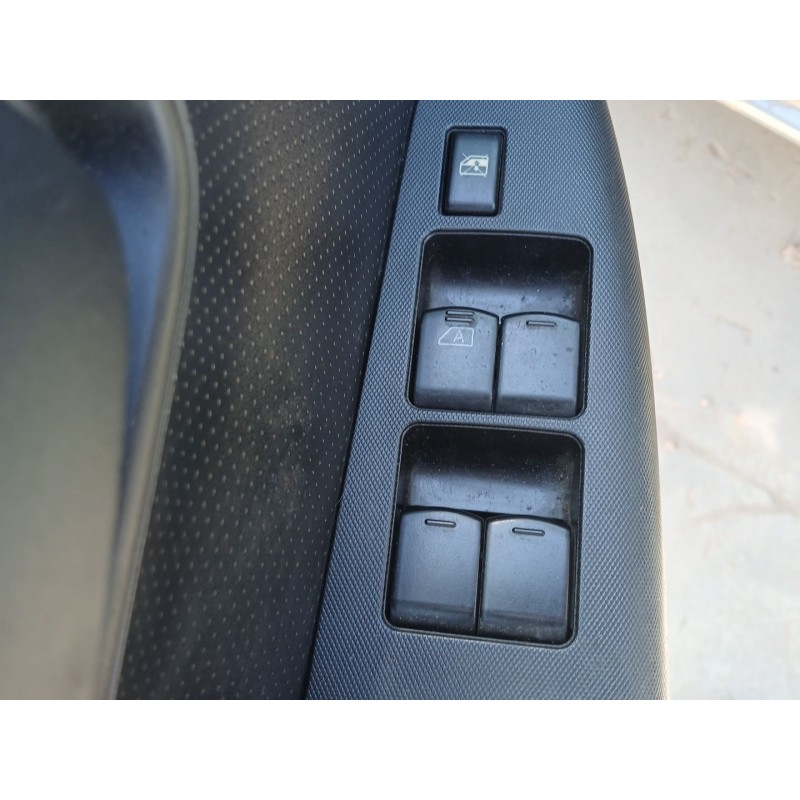 NISSAN NOTE (E11, NE11) 2012