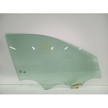 LUNA DELANTERA DERECHA 82420G5020 