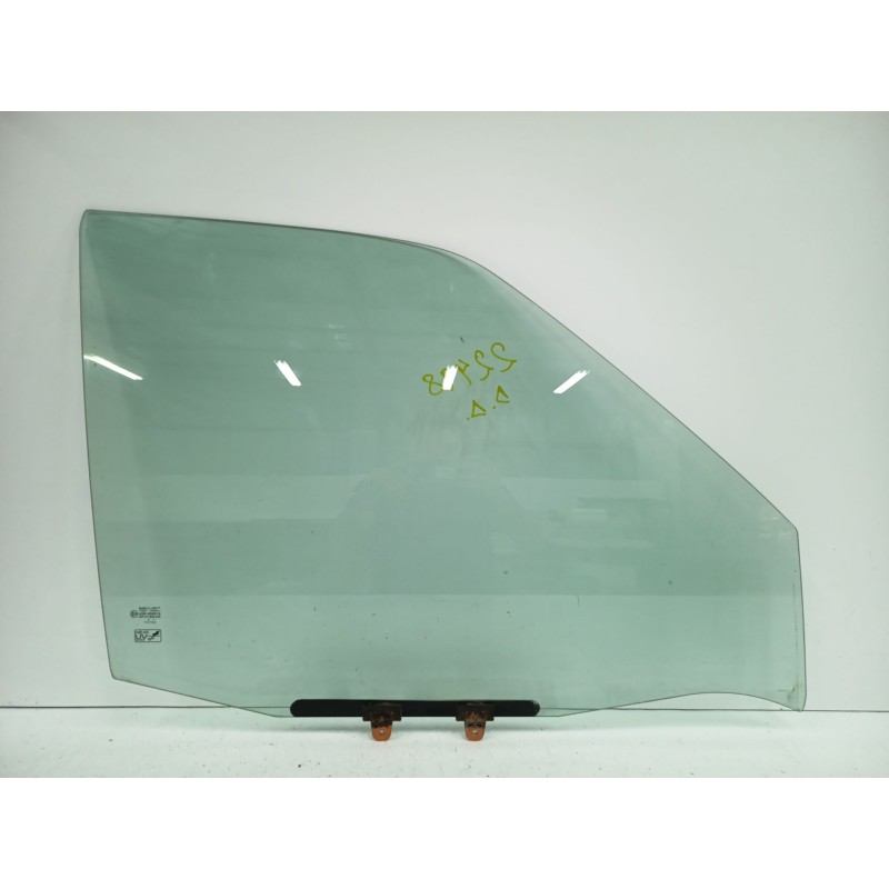 Recambio de luna delantera derecha para nissan terrano/terrano.ii (r20) 2.7 turbodiesel referencia OEM IAM 803002X000  