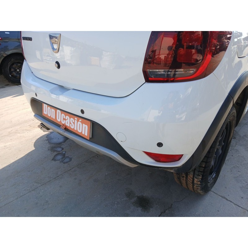 PARAGOLPES TRASERO