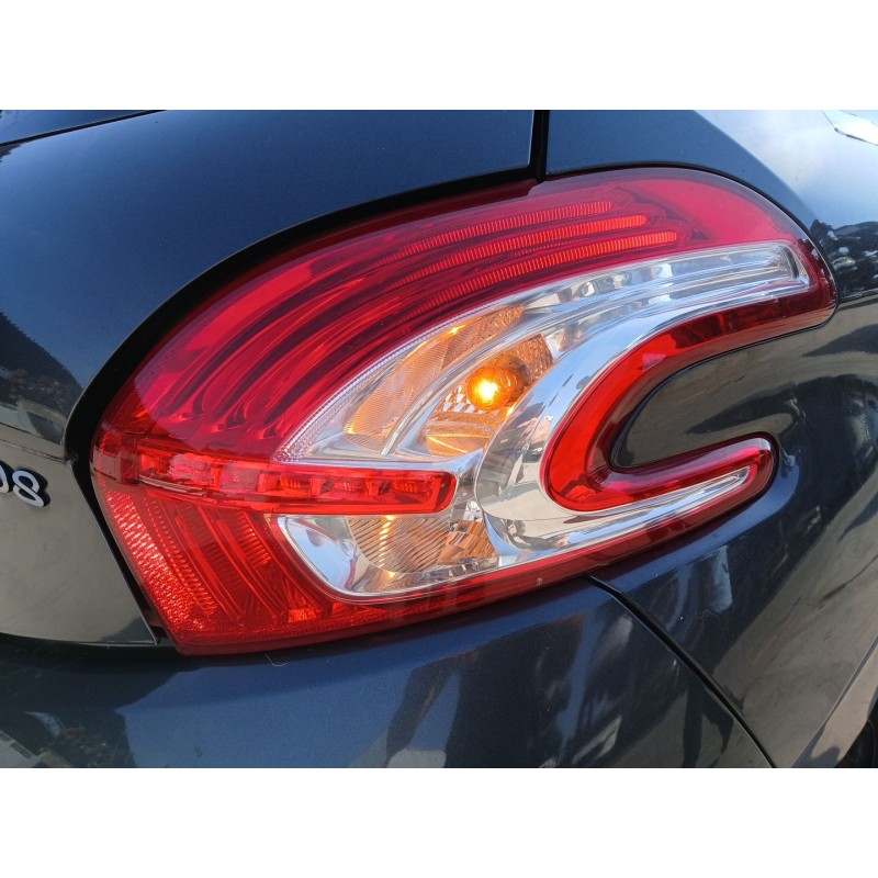 Recambio de piloto trasero derecho para peugeot 208 i (ca_, cc_) 1.4 hdi referencia OEM IAM   