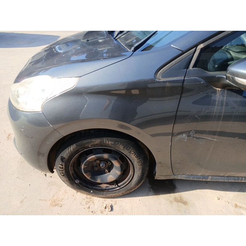Recambio de aleta delantera izquierda para peugeot 208 i (ca_, cc_) 1.4 hdi referencia OEM IAM   