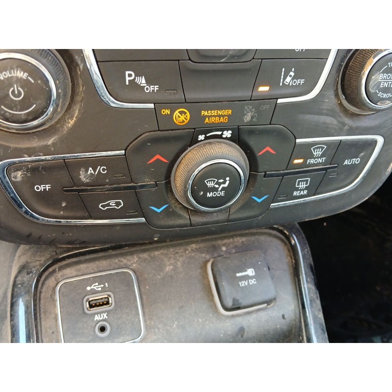 PARAGOLPES DELANTERO 5UQ11RXFAB