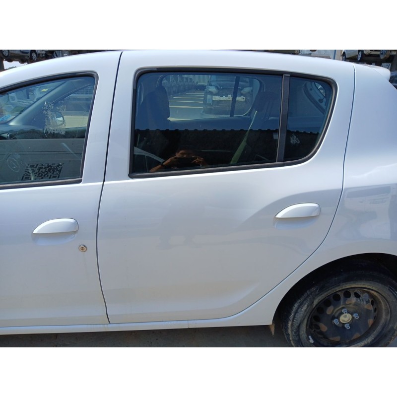 Recambio de puerta trasera izquierda para dacia sandero ii (b8_) 1.5 dci referencia OEM IAM   