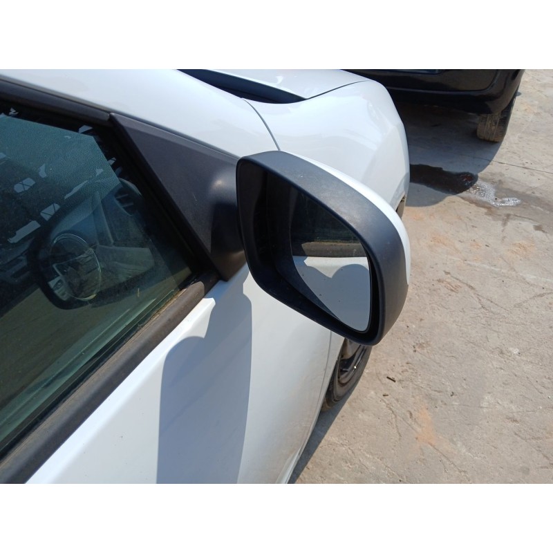 RETROVISOR DERECHO