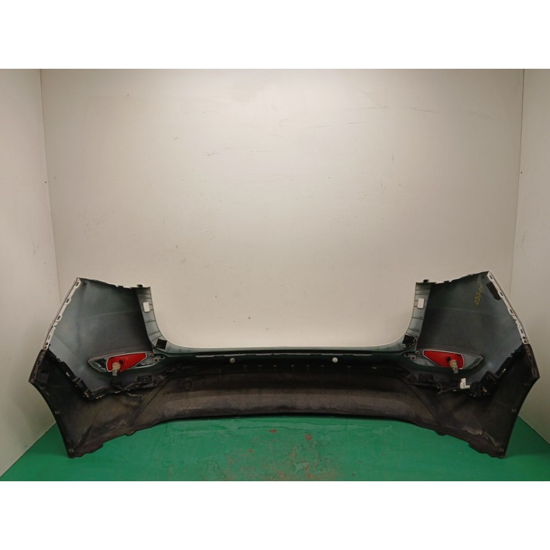 PARAGOLPES TRASERO