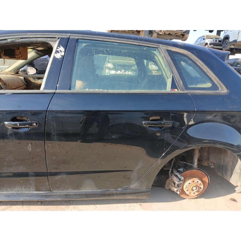Recambio de puerta trasera izquierda para audi a3 sportback (8va, 8vf) 2.0 tfsi quattro referencia OEM IAM   