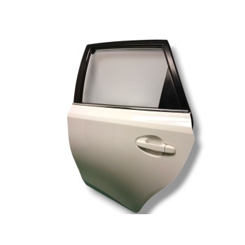 Recambio de puerta trasera izquierda para toyota auris (_e18_) 1.2 (nre185_) referencia OEM IAM 6700402380  