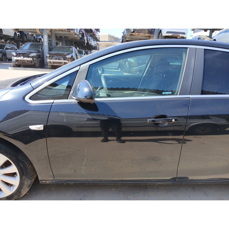 Recambio de puerta delantera izquierda para opel astra j sedán 1.6 cdti (69) referencia OEM IAM   