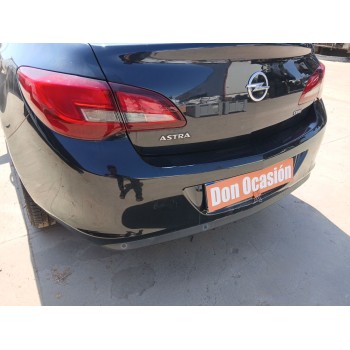 Recambio de paragolpes trasero para opel astra j sedán 1.6 cdti (69) referencia OEM IAM   