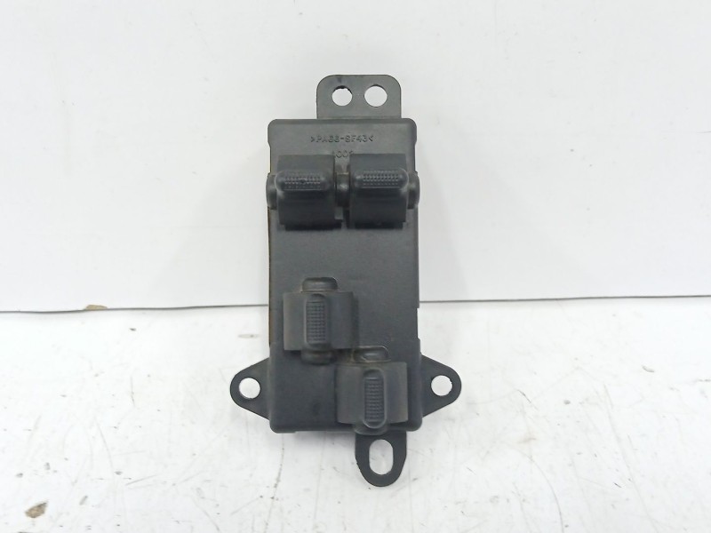 Recambio de mando elevalunas delantero izquierdo para chrysler voyager iv (rg, rs) 2.8 crd referencia OEM IAM 04685732AC  