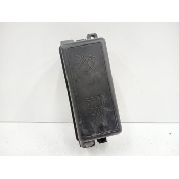 Recambio de caja reles / fusibles para mini mini (r50, r53) cooper referencia OEM IAM 32416778425  
