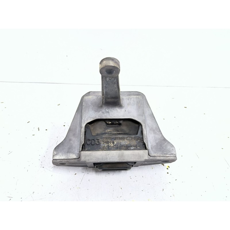 SOPORTE MOTOR DERECHO