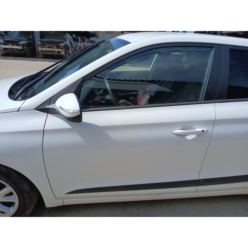 Recambio de puerta delantera izquierda para hyundai i20 ii (gb, ib) 1.2 referencia OEM IAM   