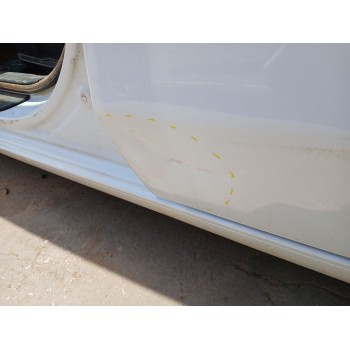 Recambio de puerta trasera izquierda para kia cee´d (jd) 1.4 crdi 90 referencia OEM IAM   