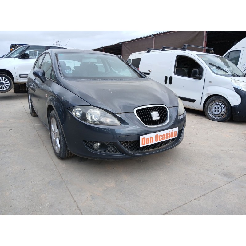 SEAT LEON (1P1)