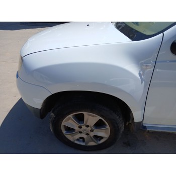 Recambio de aleta delantera izquierda para dacia duster (hs_) 1.5 dci referencia OEM IAM   
