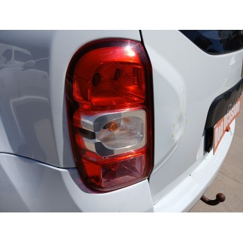 Recambio de piloto trasero izquierdo para dacia duster (hs_) 1.5 dci referencia OEM IAM   
