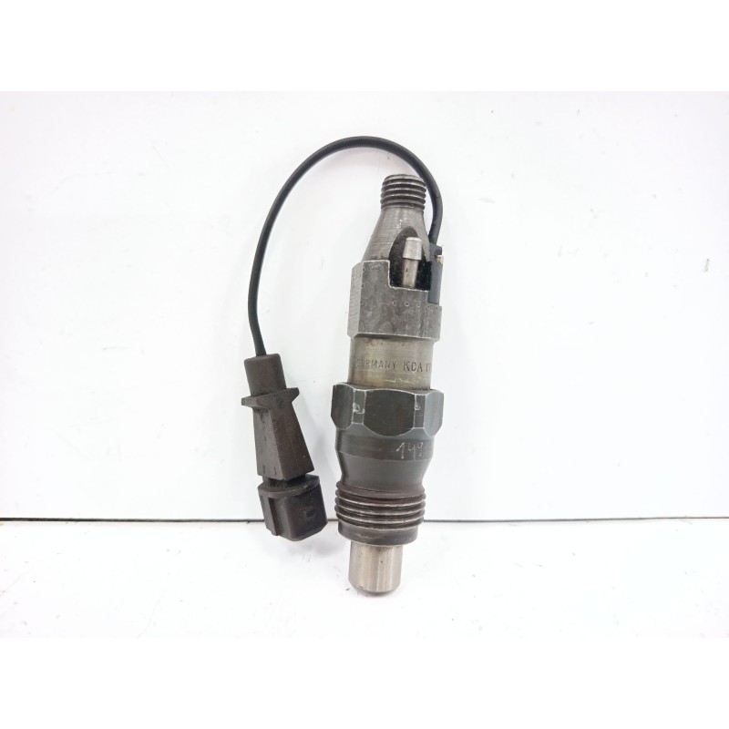 Recambio de inyector para nissan terrano/terrano.ii (r20) s (5-ptas.) referencia OEM IAM KCA17S102  