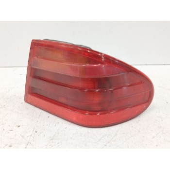 Recambio de piloto trasero derecho para mercedes-benz clase e (w210) e 300 d (210.020) referencia OEM IAM A2108204464  